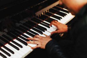 how long does it take to learn piano